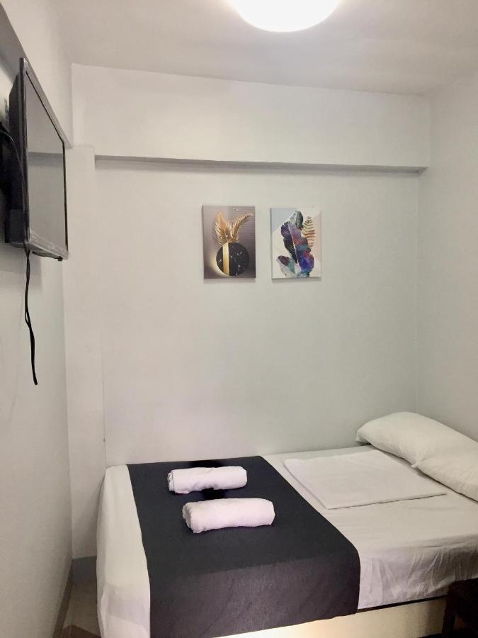 Ziet Hotel Mambajao Zimmer foto